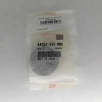 Honda 91252-935-004 - сальник (манжета армированная) (15х42х8)